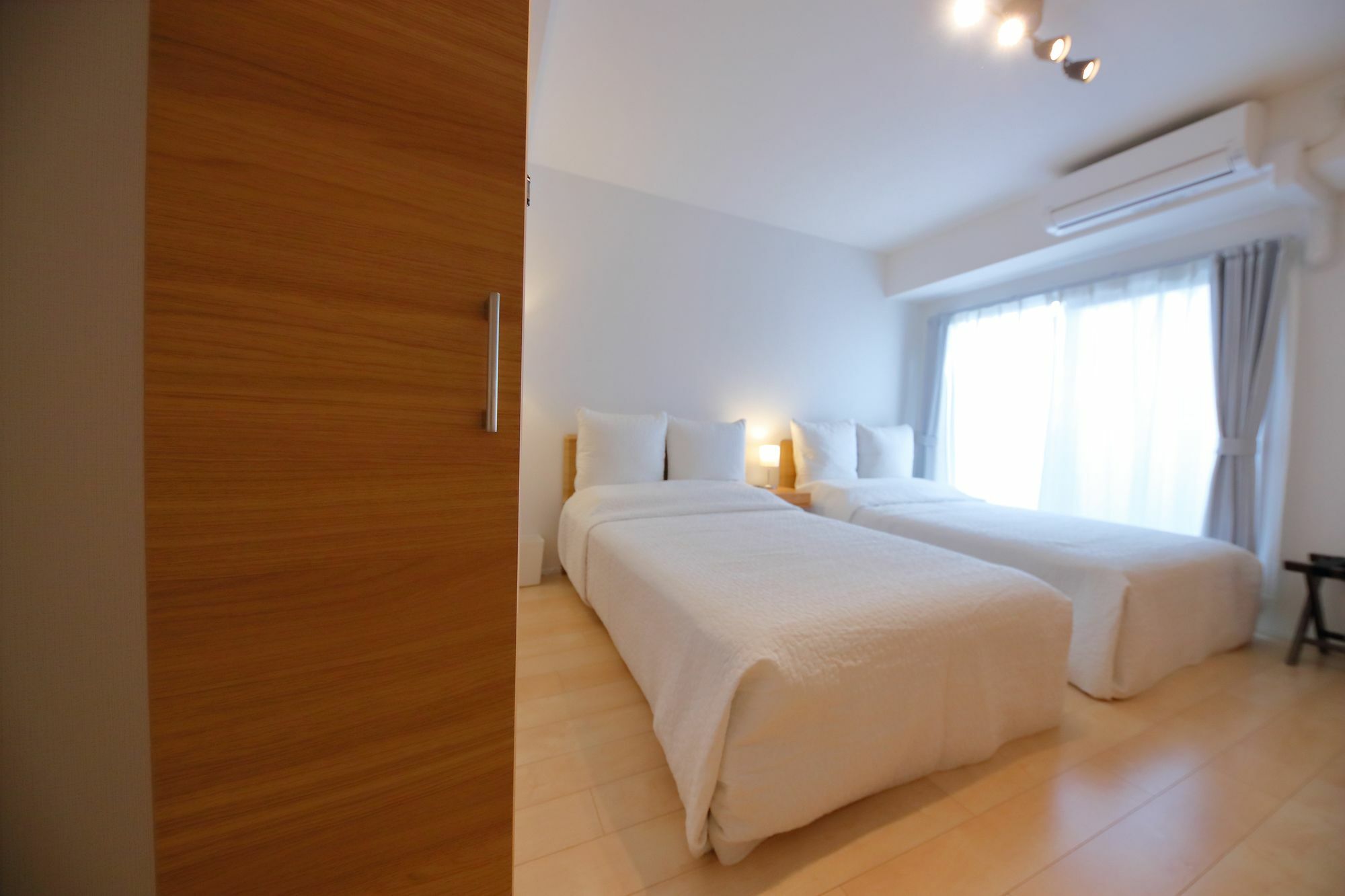 Grandouce Nipponbashi-Higashi Apartment Osaka Bagian luar foto