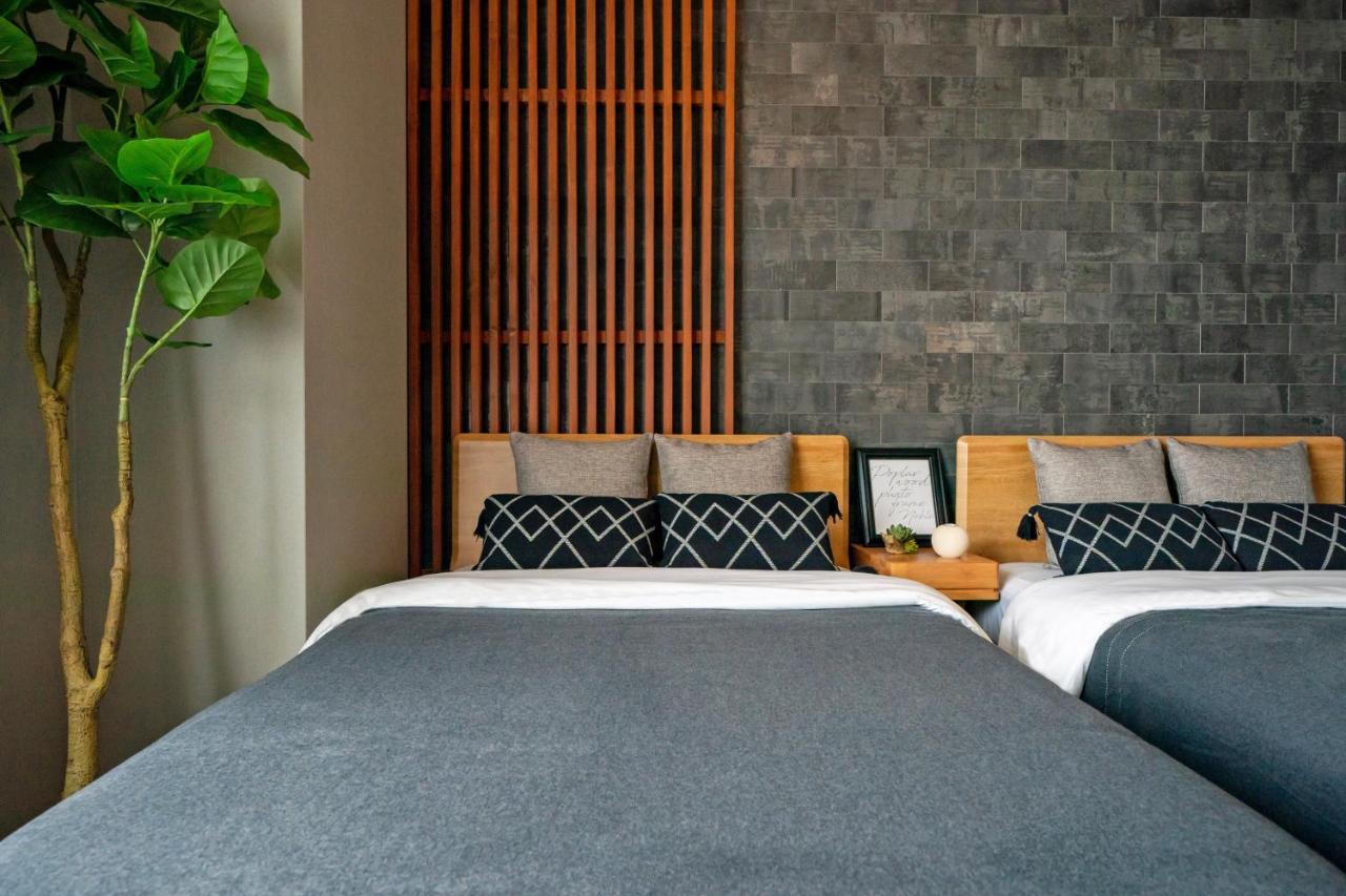 Grandouce Nipponbashi-Higashi Apartment Osaka Bagian luar foto