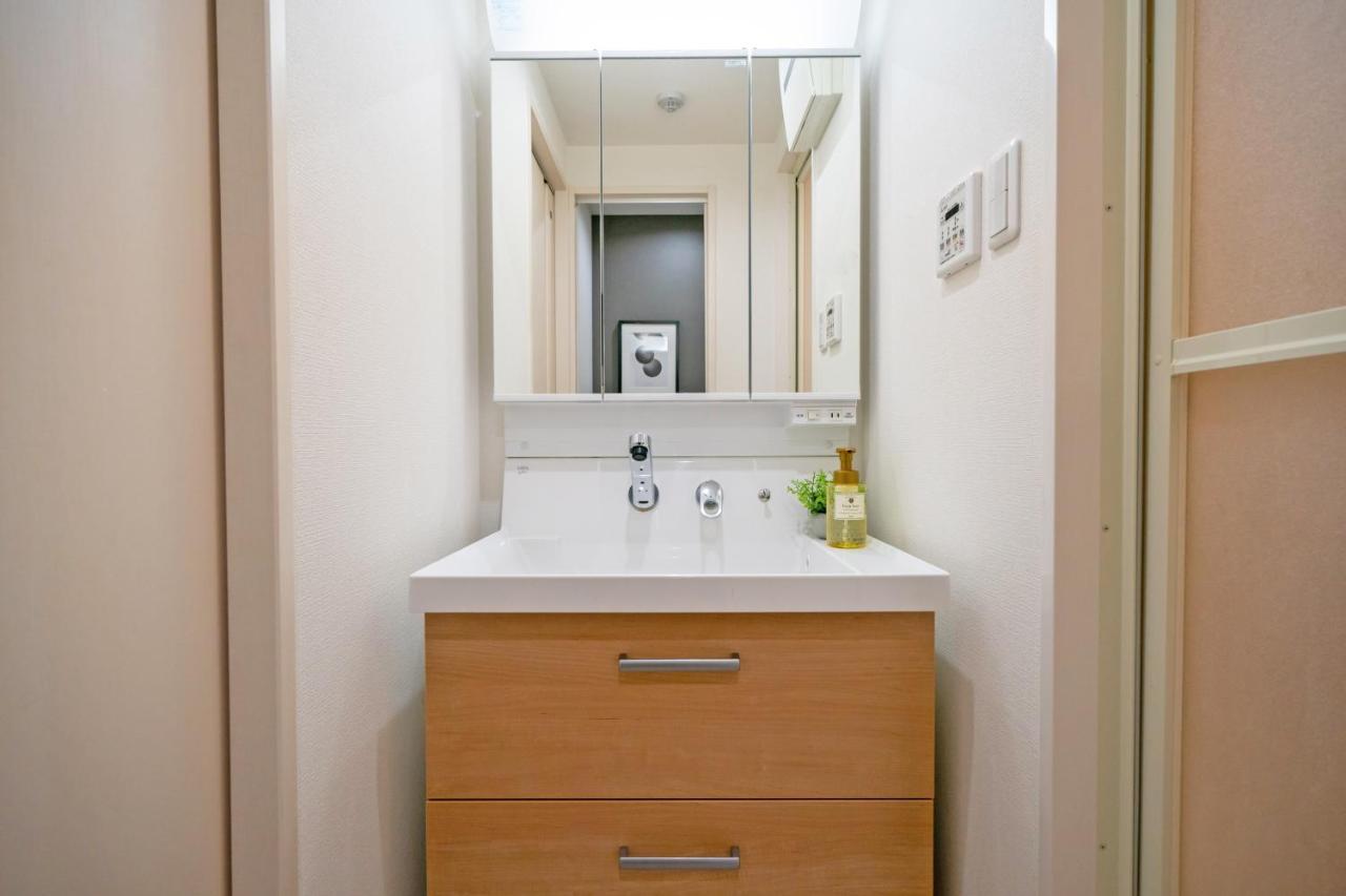 Grandouce Nipponbashi-Higashi Apartment Osaka Bagian luar foto